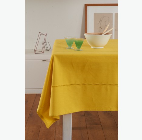TAJOUR250 VIBRANT YELLOW-LIFE STYLE